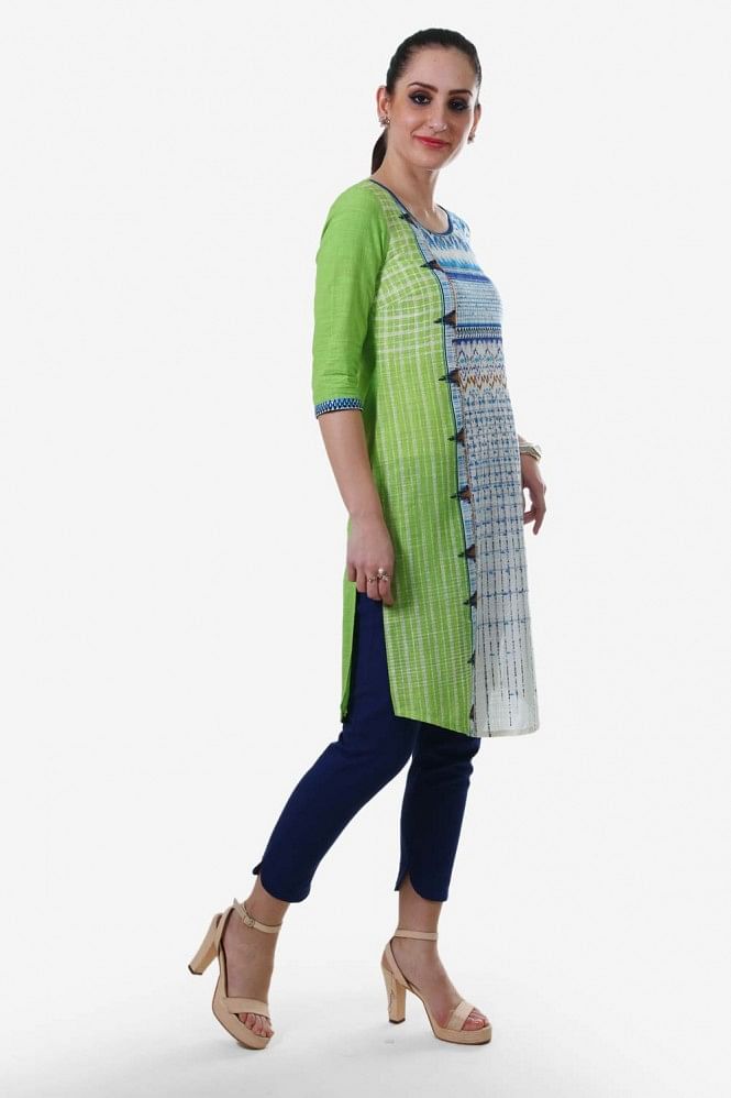 Green &amp; White Printed Round Neck kurta