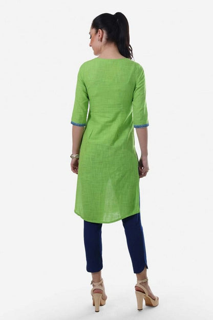 Green &amp; White Printed Round Neck kurta