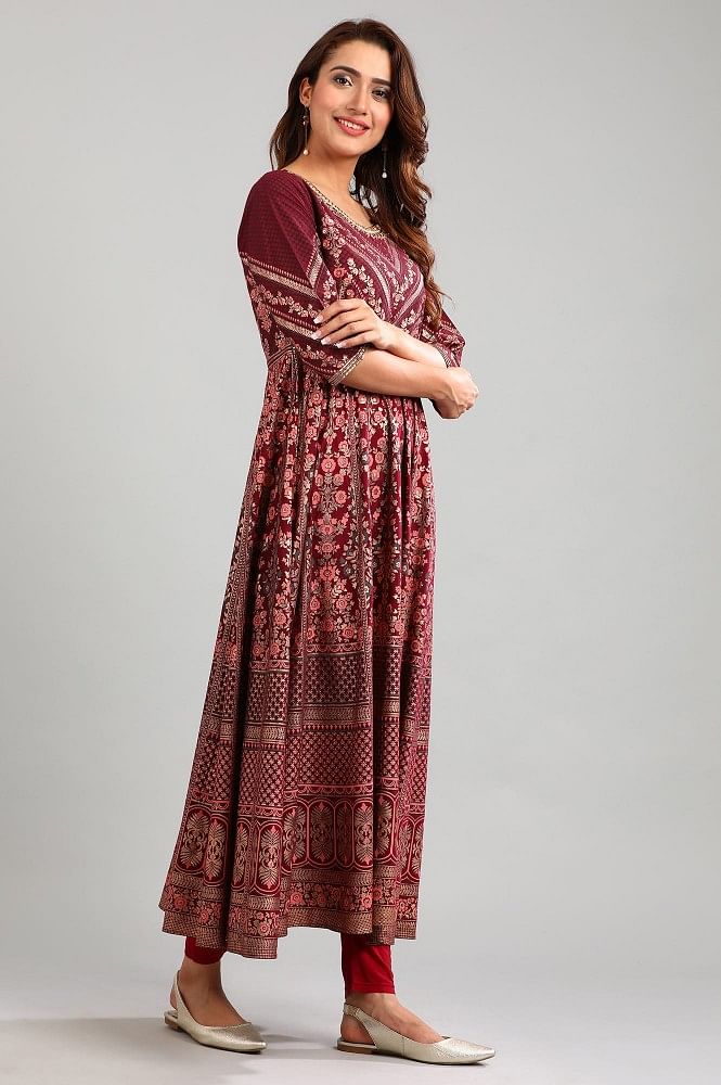 Wine Round Neck Embellished kurta Set